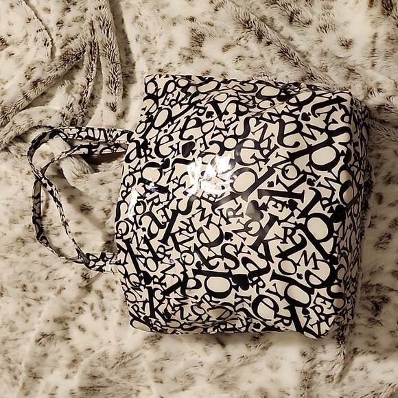 Kate Spade Small Signature Vinyl Tote - Picture 3 of 12